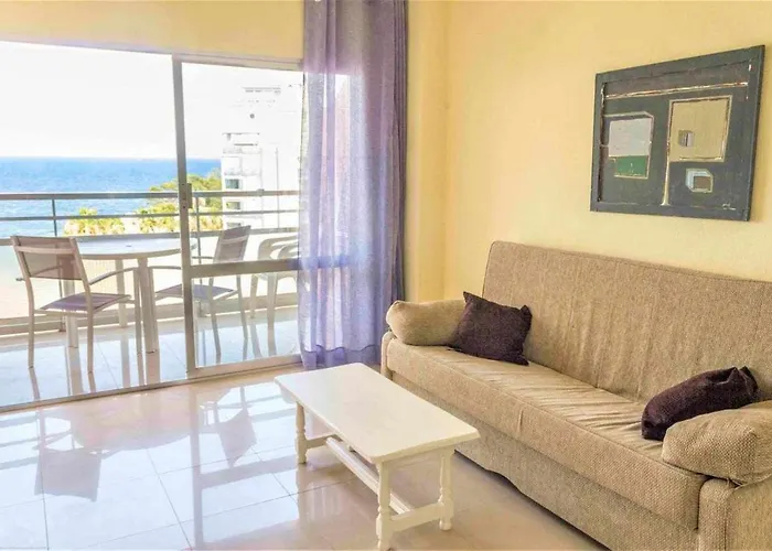 4c Mar2 1 Apartment *